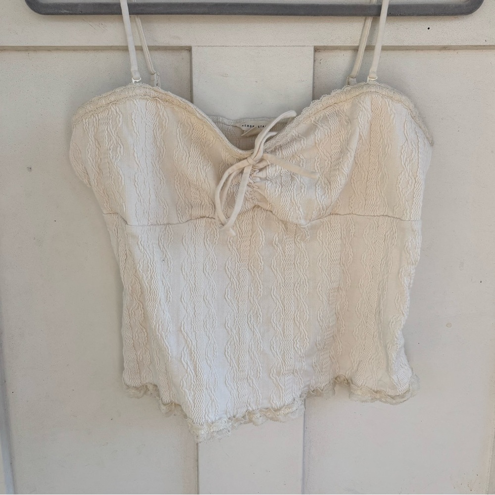 Lace Sleeveless Top